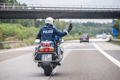 Symbol Polizei Motorrad Autobahn